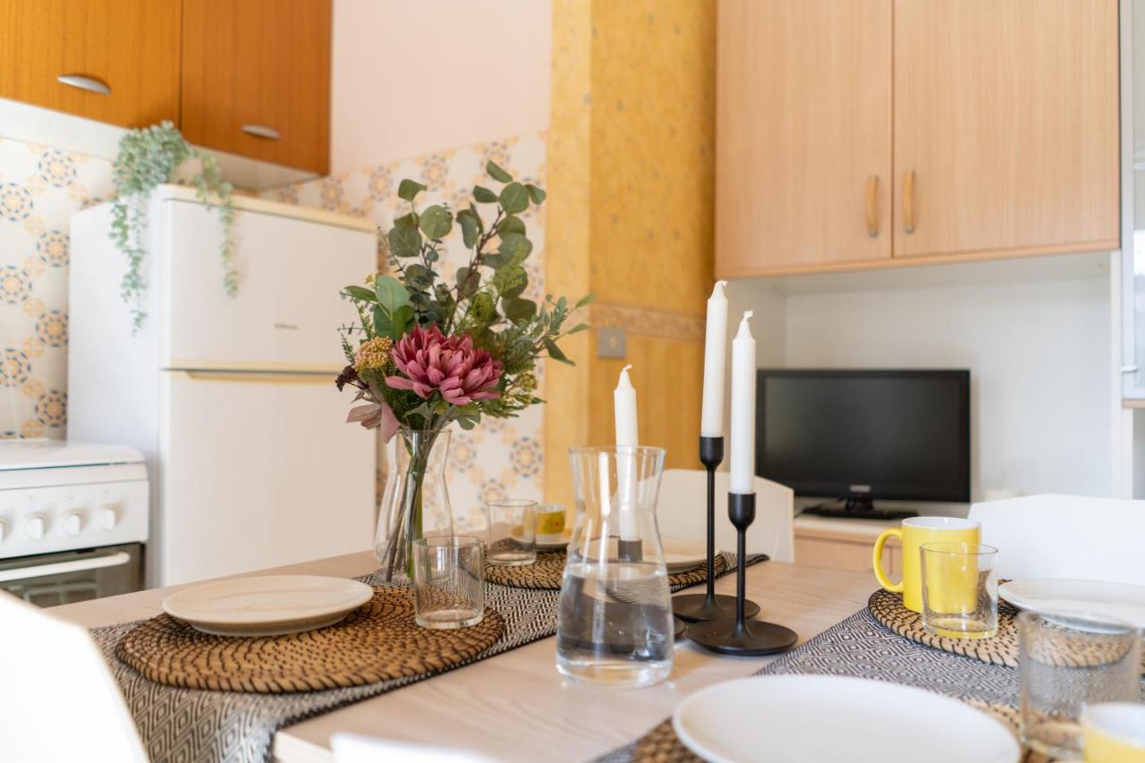 Ferienwohnung Pietra Ligure Downtown Convenience -Free Parking Exterior foto